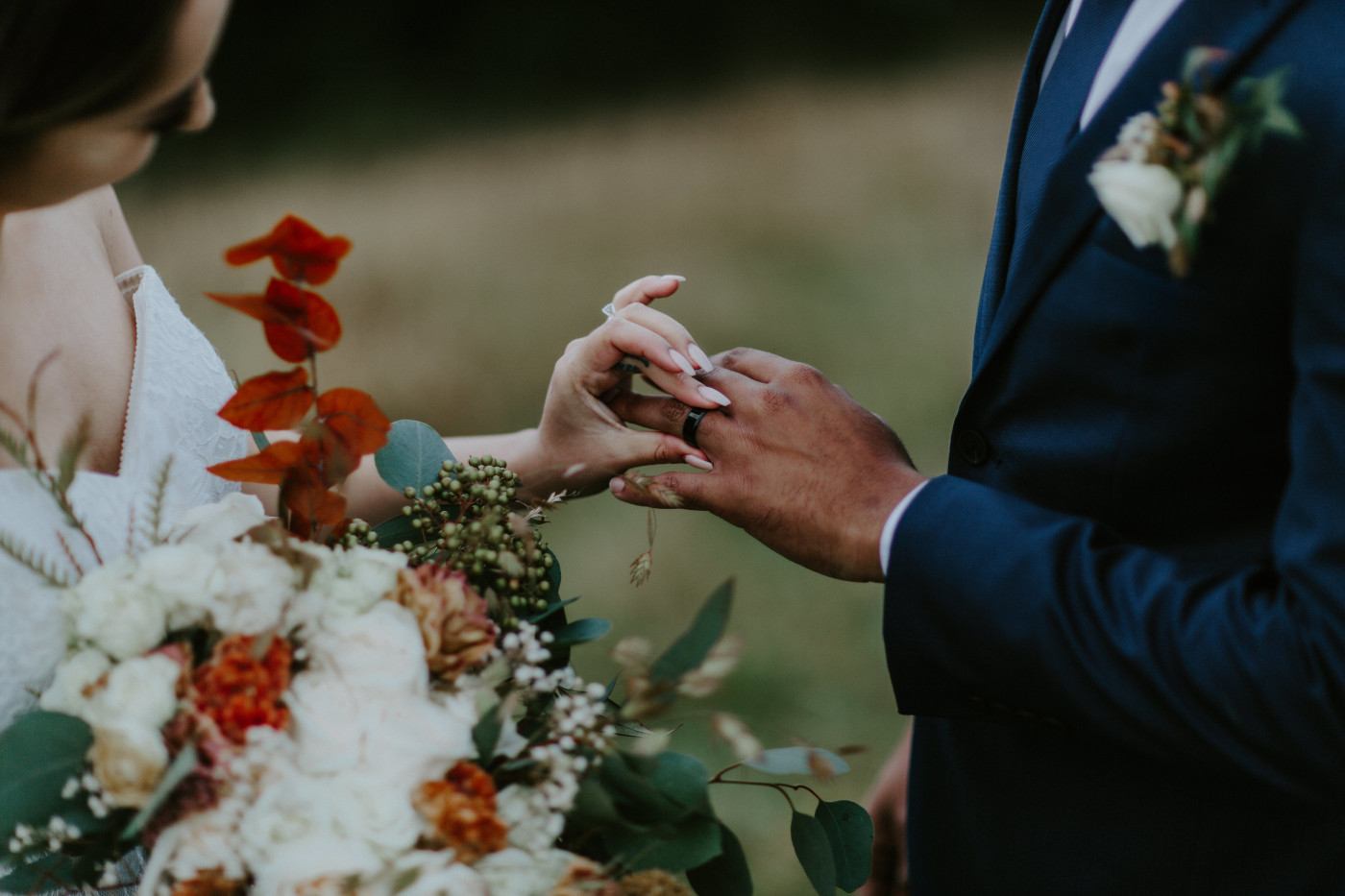 Ariana puts a ring on Deandre. Elopement photography at Mount Hood by Sienna Plus Josh.