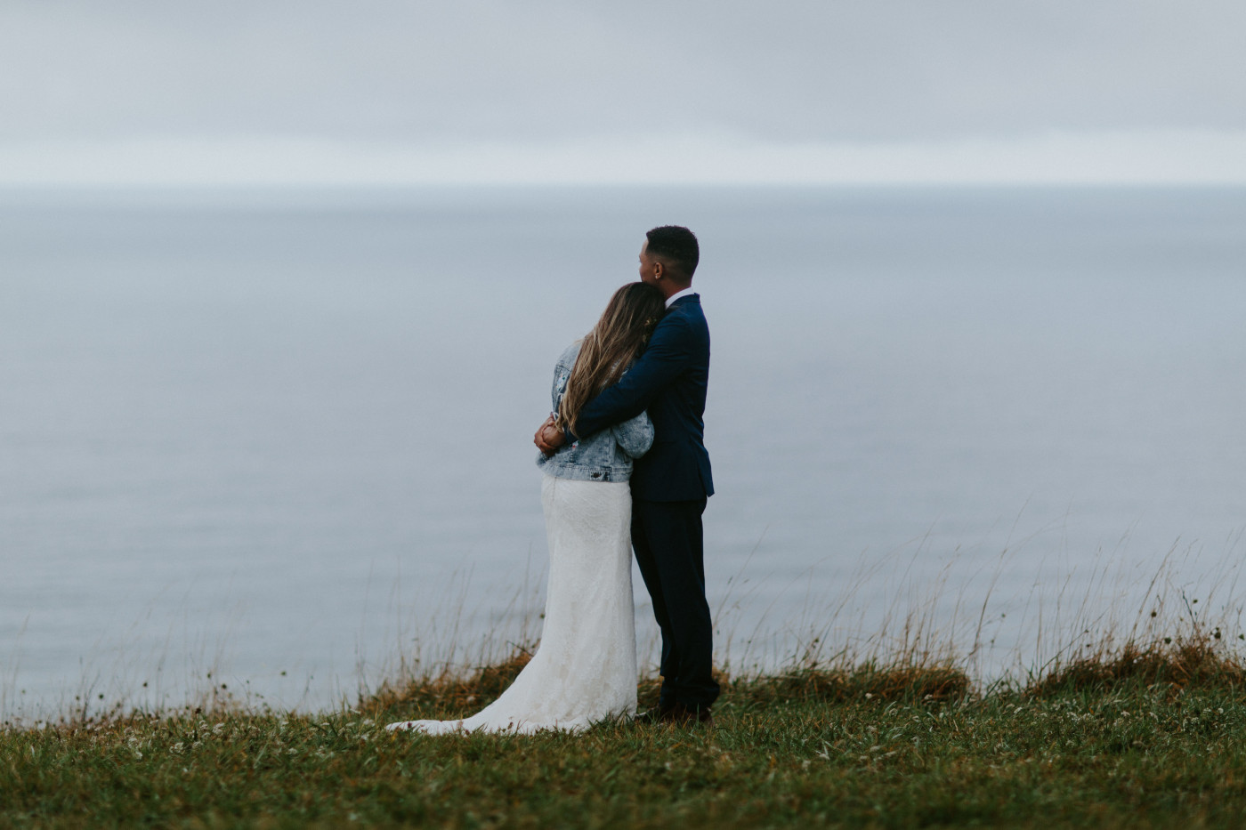 Deandre and Ariana hug. Elopement photography at Mount Hood by Sienna Plus Josh.