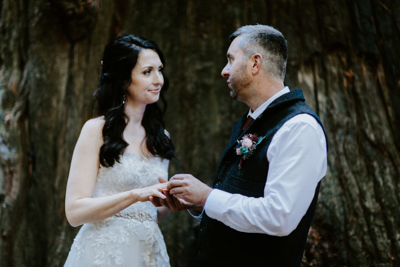 Hannah and Tim exchange vows at their elopement.