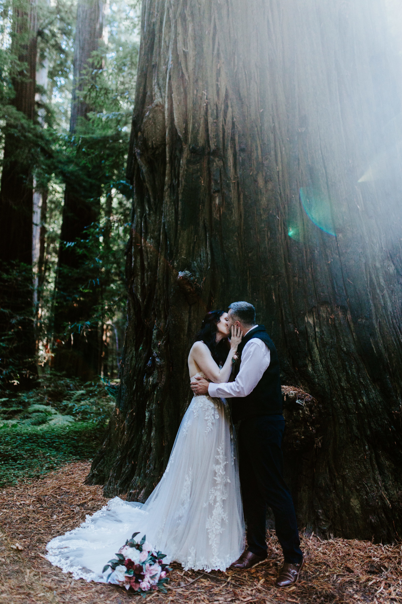 Hannah and Tim's first kiss.