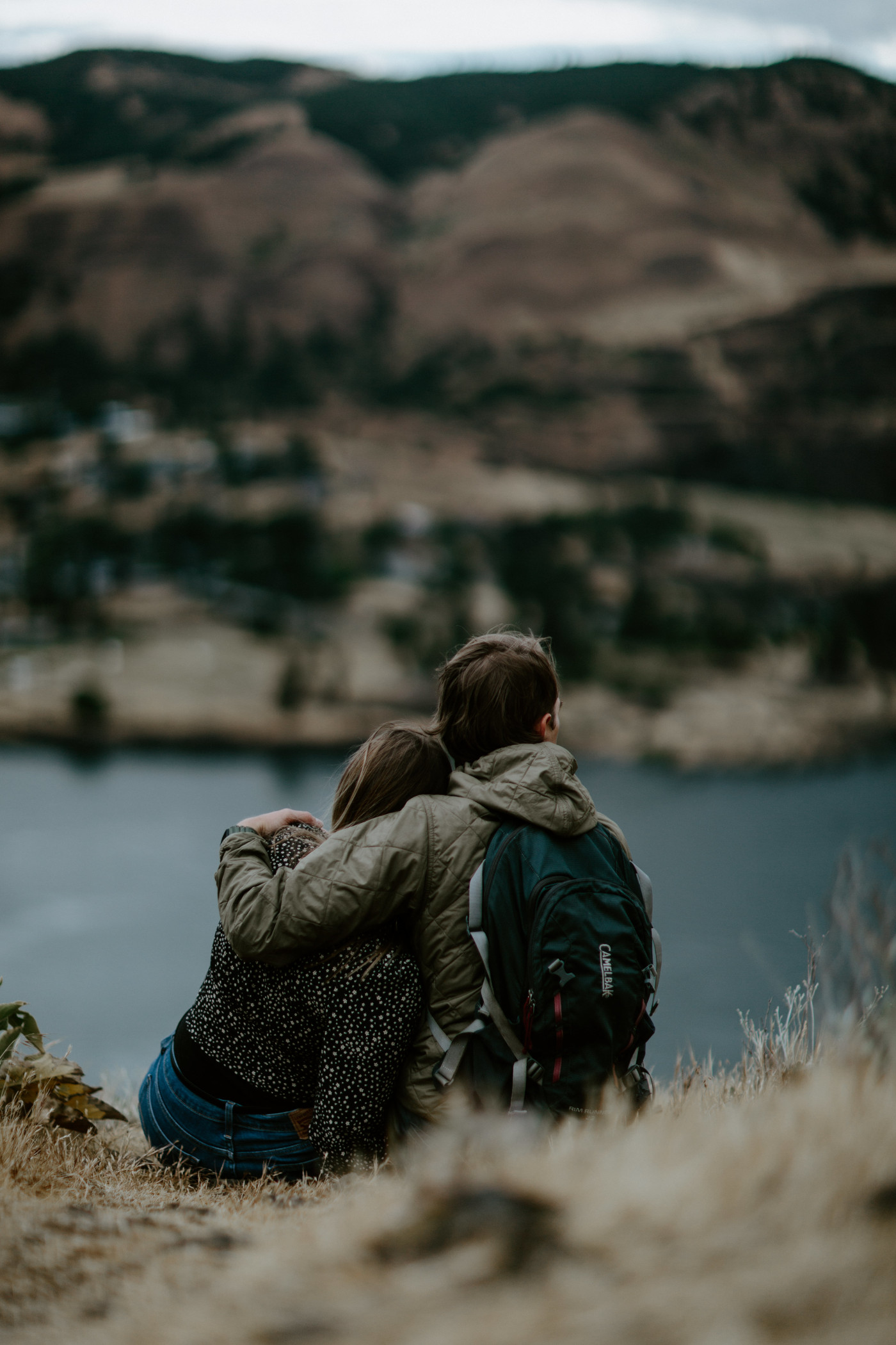 Emily and Greyson hug. Elopement photography at Rowena Crest by Sienna Plus Josh.