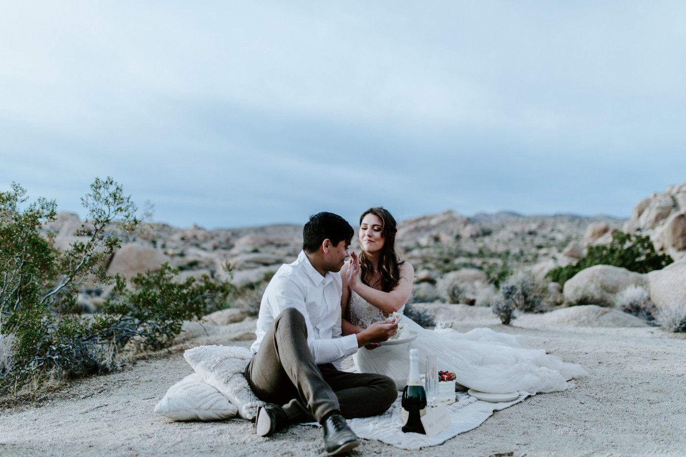 Shelby feeds Zack cake after their elopement.