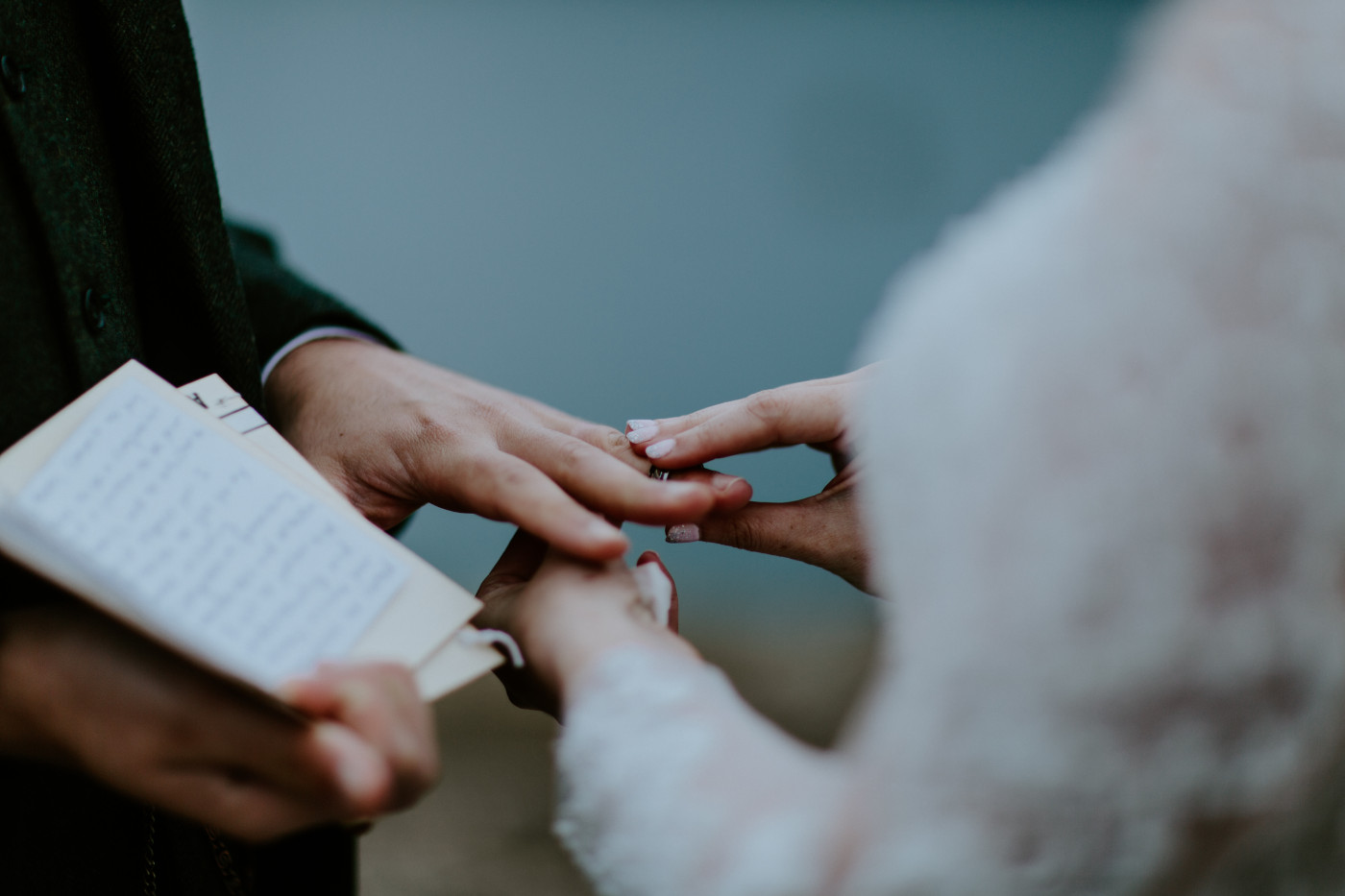 Elizabeth puts a ring on Alex. Elopement photography at North Cascades National Park by Sienna Plus Josh.