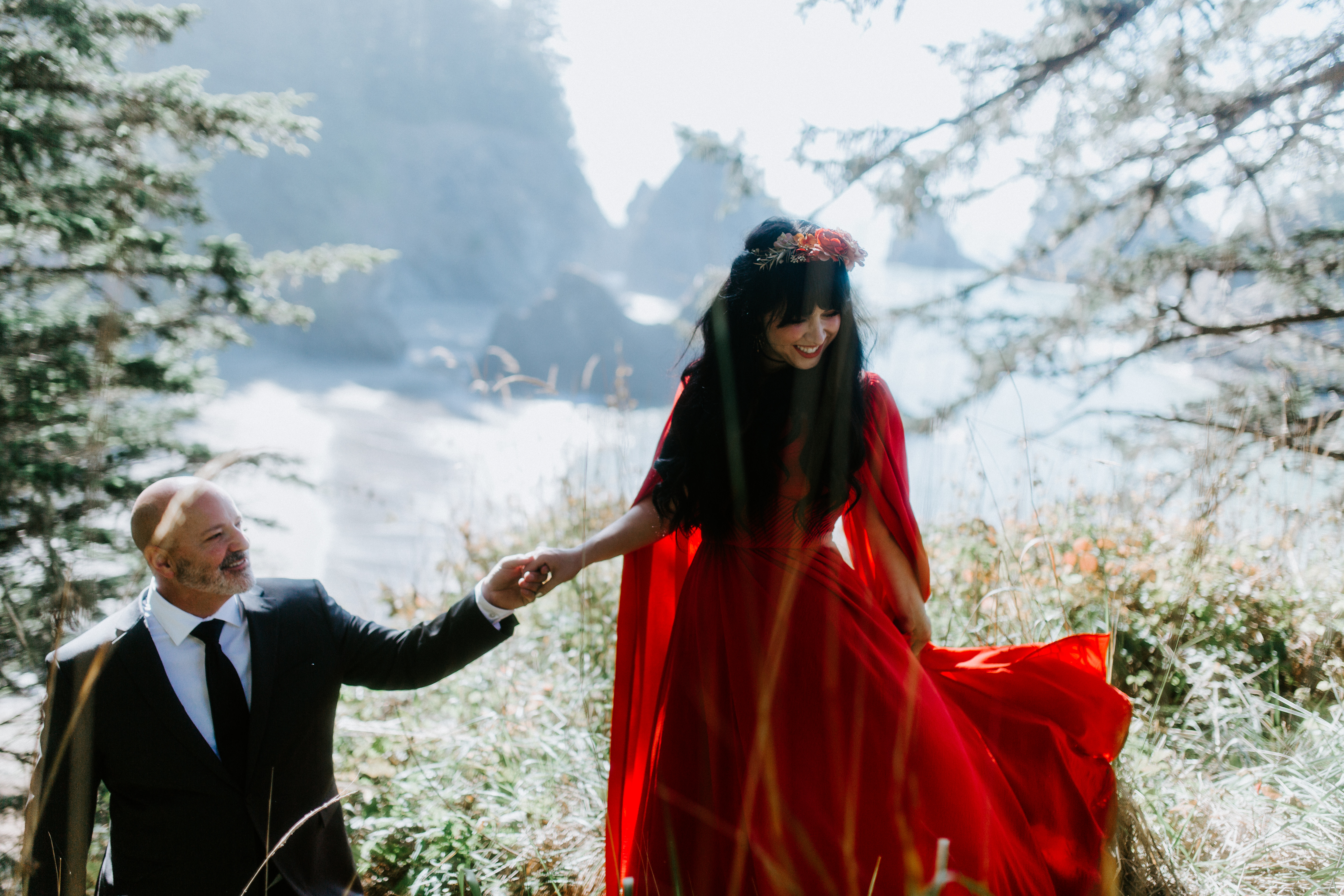 Rachael and Boyd celebrate their elopement at Samuel H. Boardman, Oregon.