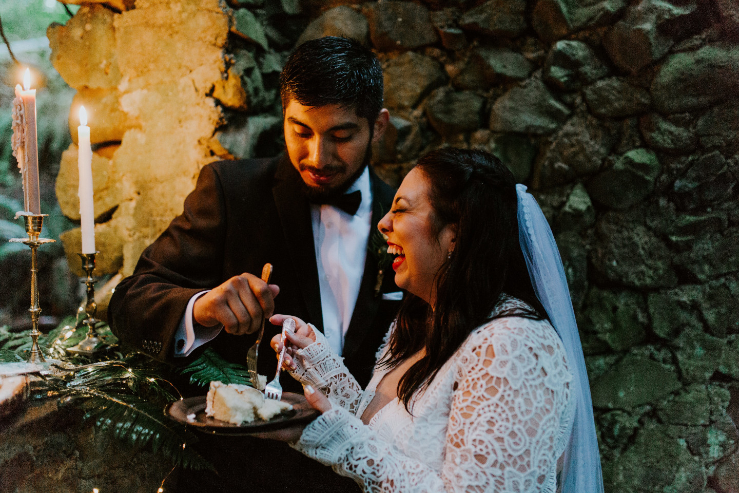 Sarah and Same eat cake at Skamania House, Washington. Elopement photography in Portland Oregon by Sienna Plus Josh.