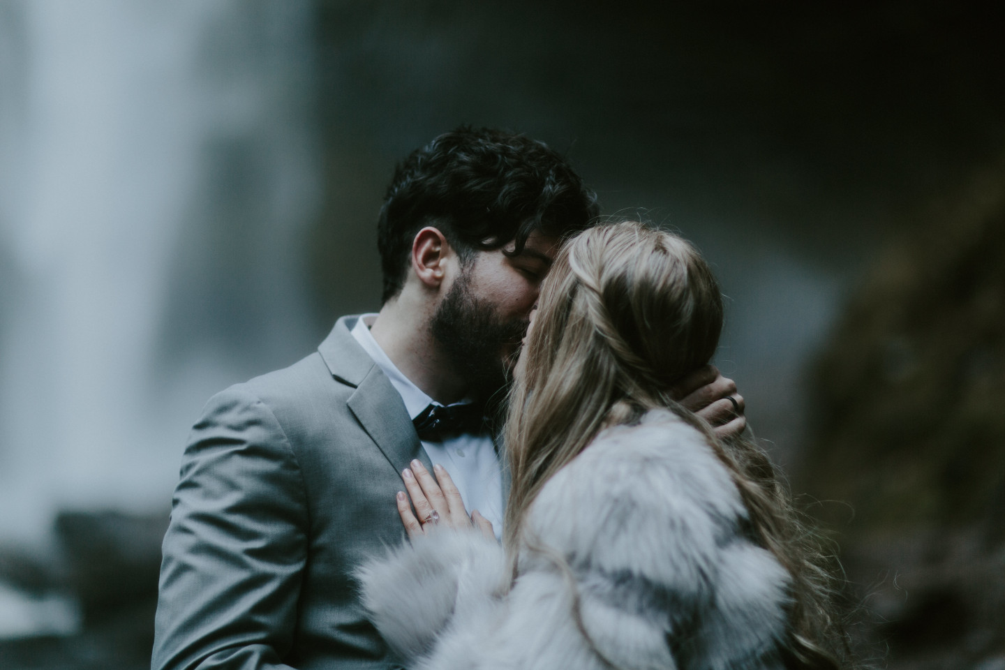 Boris and Tyanna kiss. Adventure elopement in the Columbia River Gorge by Sienna Plus Josh.